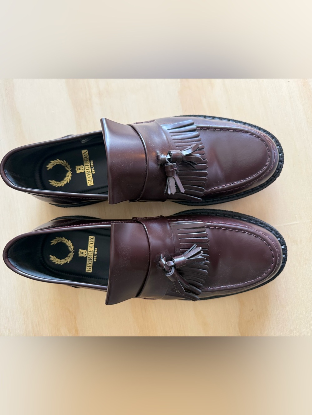 Fred Perry Men's Tassel Loafers in Burgundy Brown George Cox collaboration - Picture 6 of 9